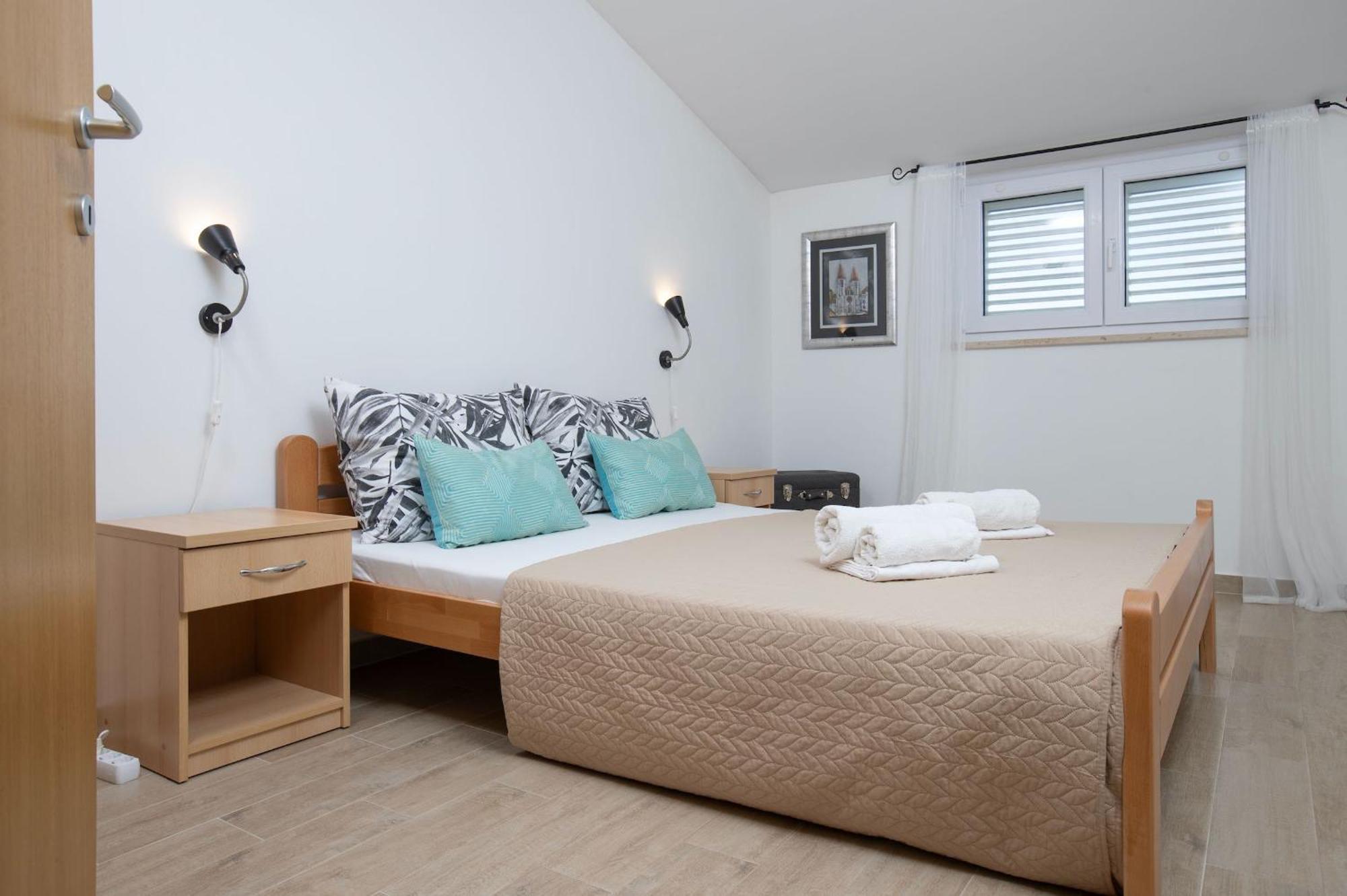 Goldfinch Estate Apartment Banjole Room photo